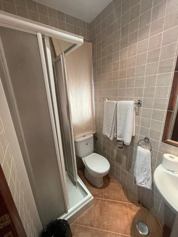 Higuera la Real Hostal Chiquinino II מראה חיצוני תמונה